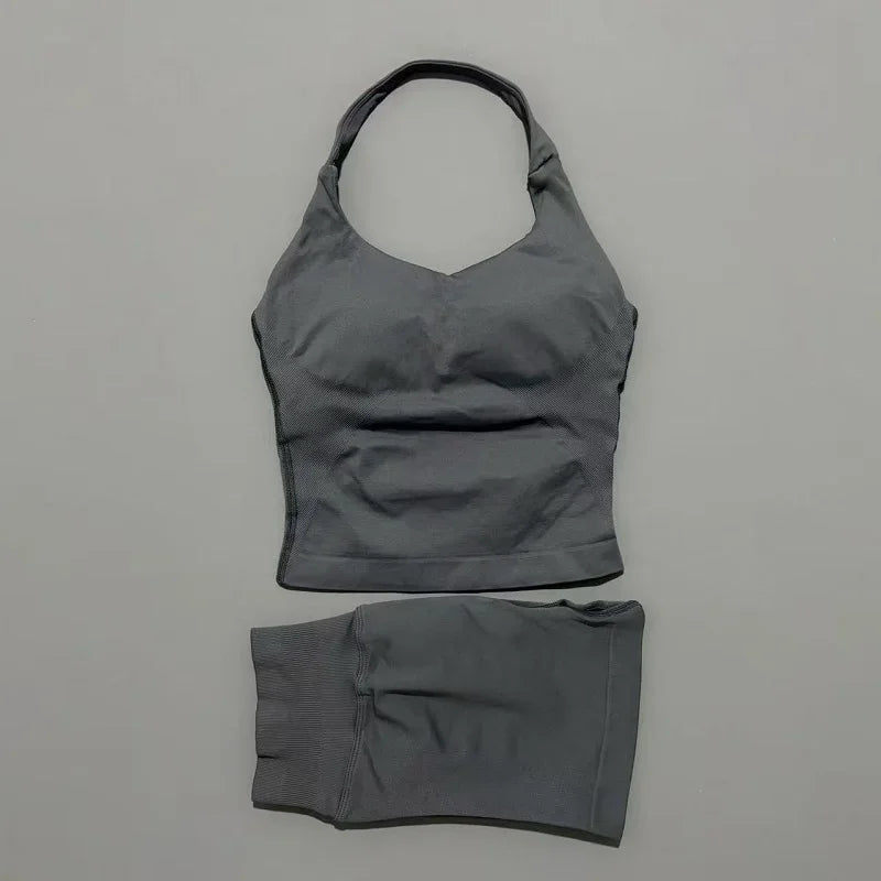 Seamless Nylon Women Two Piece Yoga Set With Halter Top